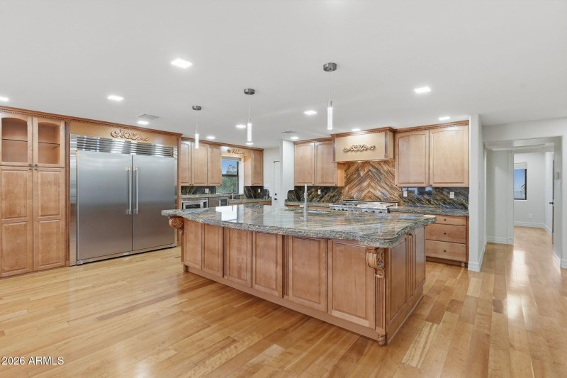 009_Kitchen