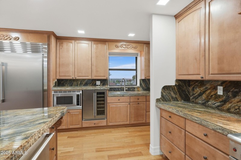 012_Kitchen Views