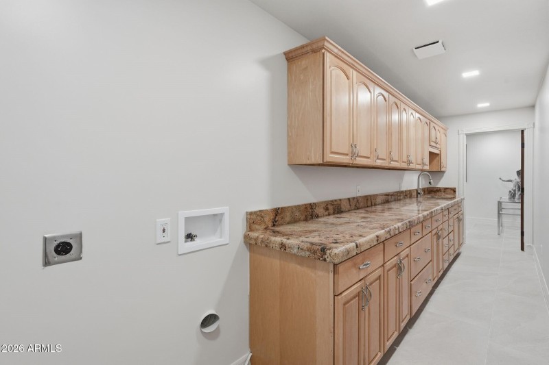021_Laundry Room