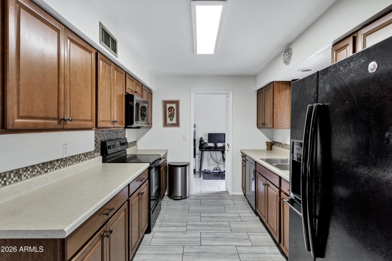 1155 S St Paul-12