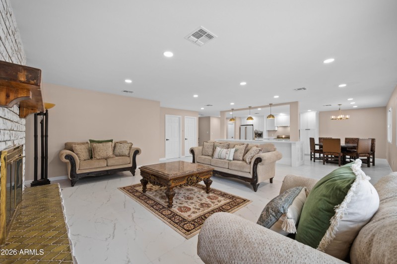 297 S Hacienda Cir Litchfield Park AZ 85