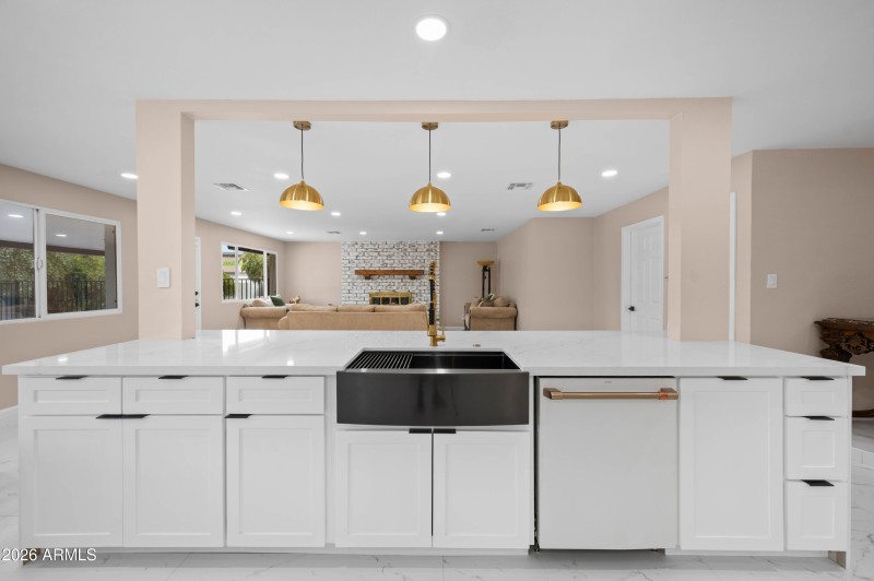 297 S Hacienda Cir Litchfield Park AZ 85