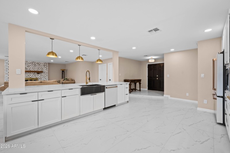297 S Hacienda Cir Litchfield Park AZ 85