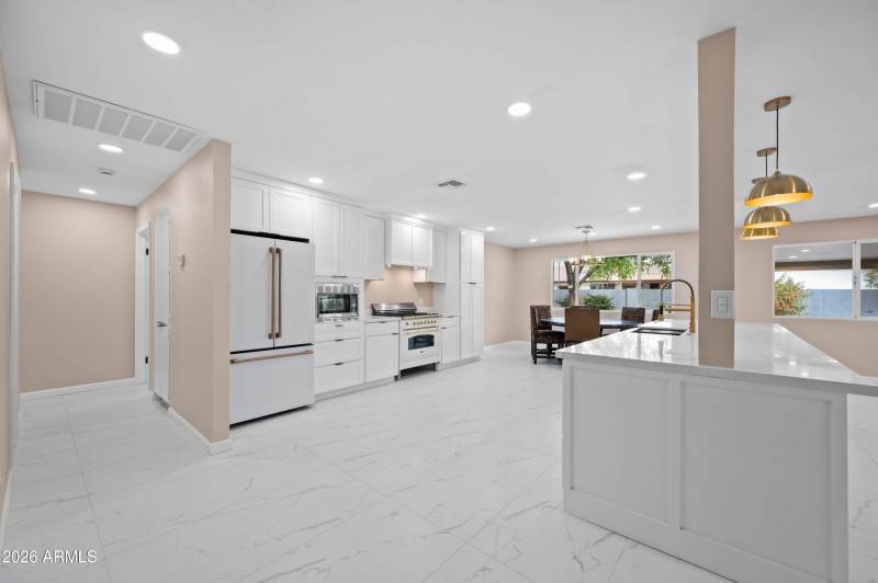 297 S Hacienda Cir Litchfield Park AZ 85