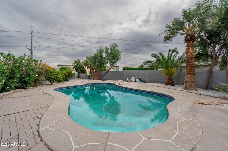 297 S Hacienda Cir Litchfield Park AZ 85