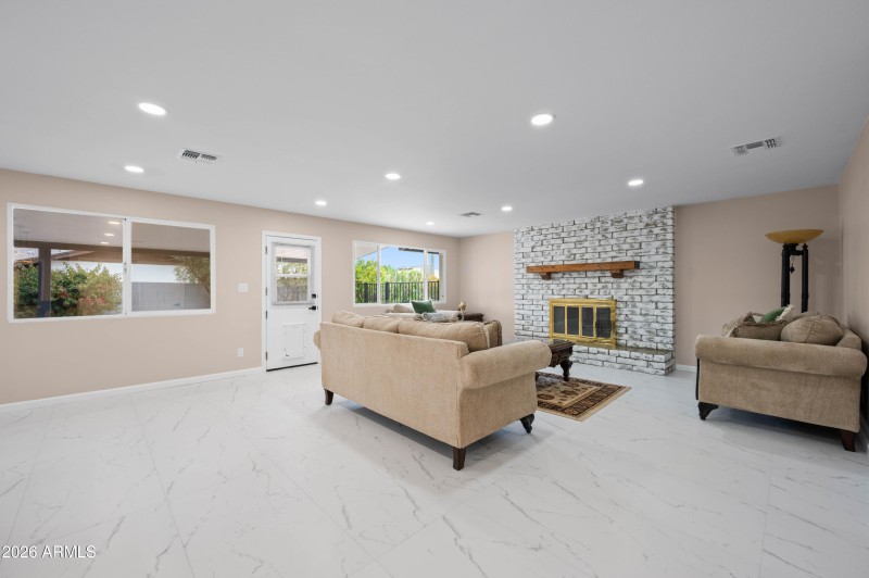 297 S Hacienda Cir Litchfield Park AZ 85