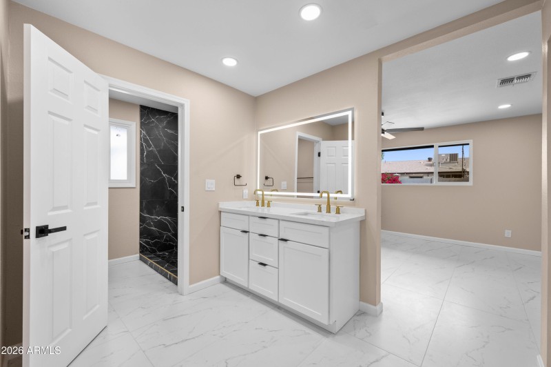 297 S Hacienda Cir Litchfield Park AZ 85