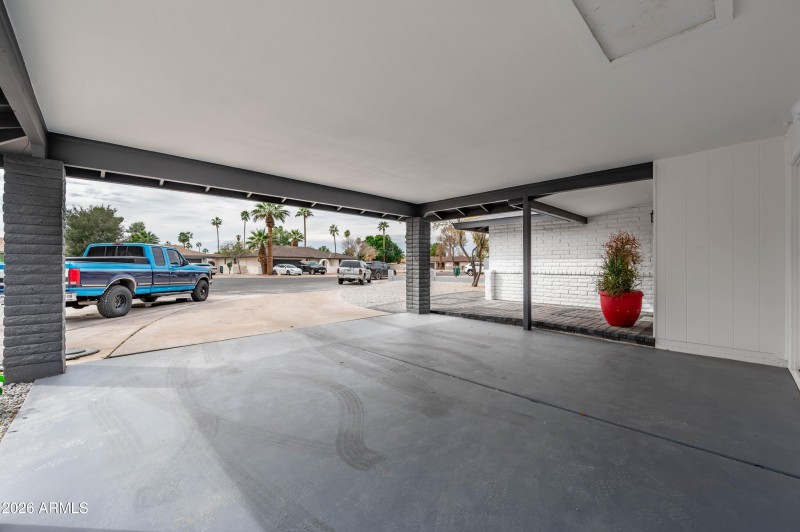 297 S Hacienda Cir Litchfield Park AZ 85