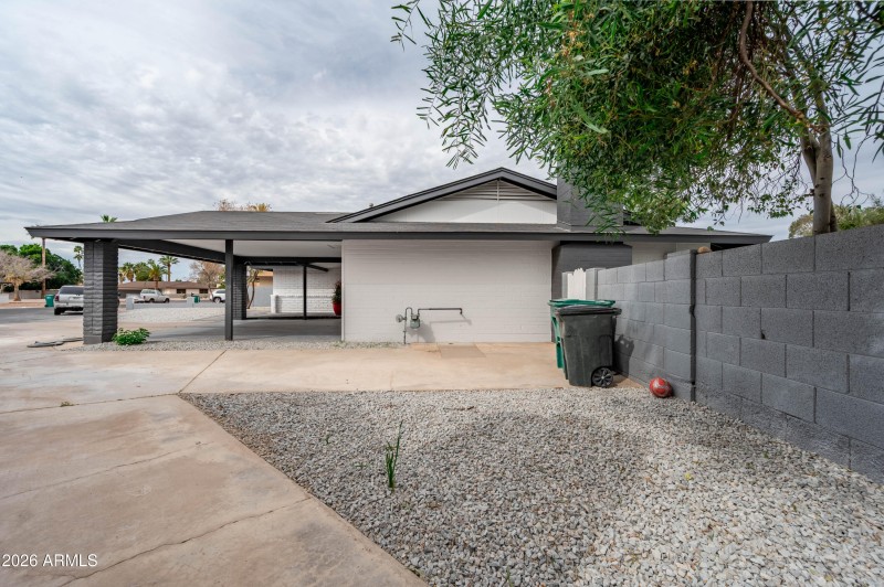 297 S Hacienda Cir Litchfield Park AZ 85