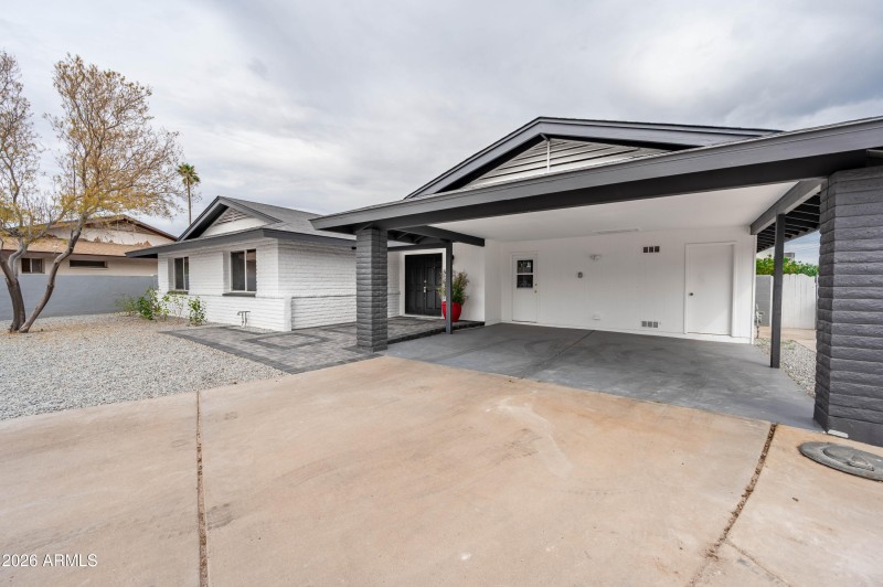 297 S Hacienda Cir Litchfield Park AZ 85