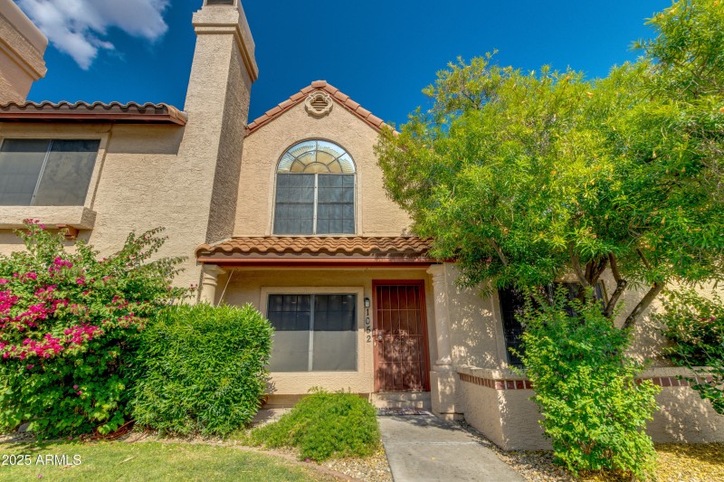 kelton ln ext -2