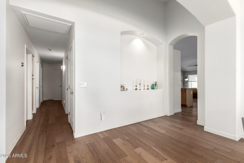 Hallway to bedrooms