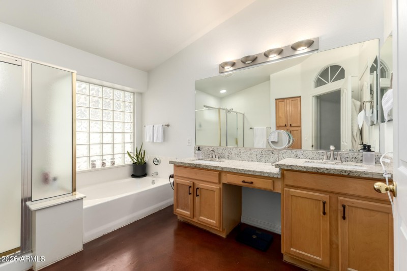 Ensuite master bath