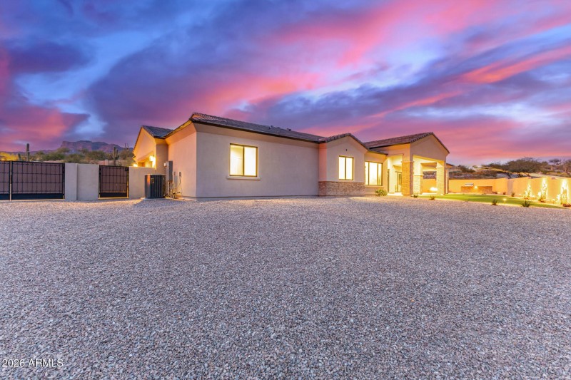 14 - Canyon Vista