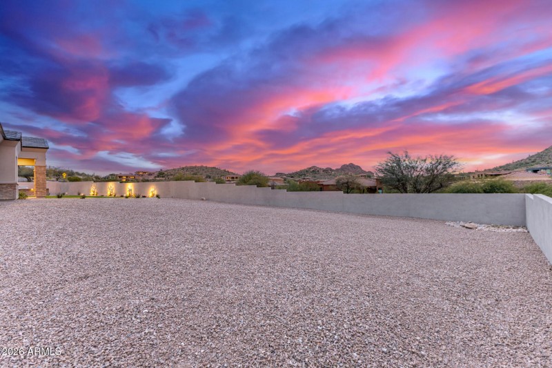 11 - Canyon Vista