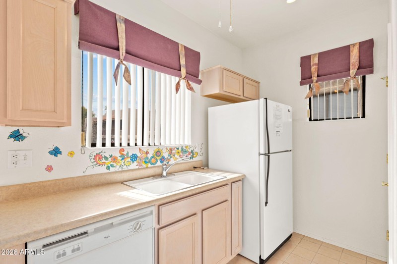 13644 N Saguaro Blvd Unit 202 - 13