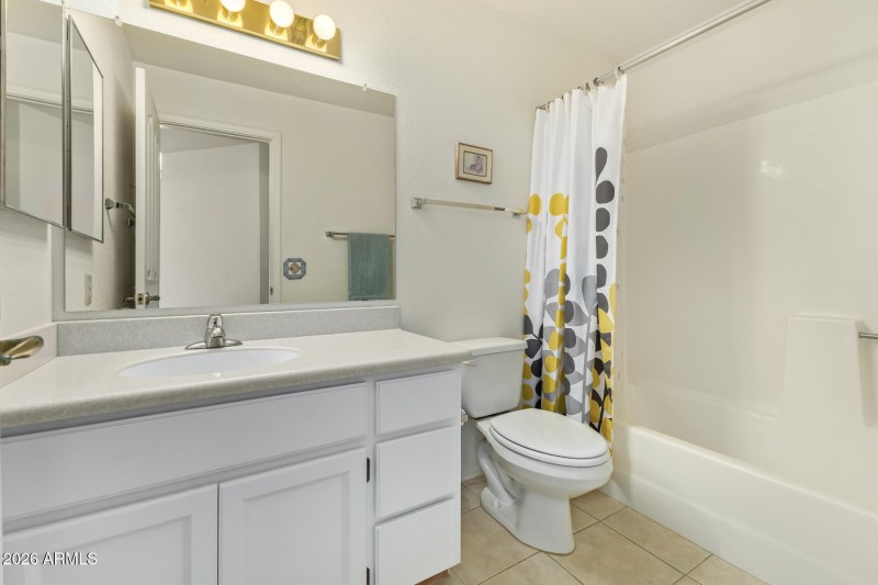 2nd Bathroom