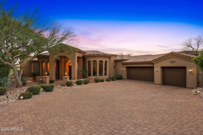 3-Car Garage