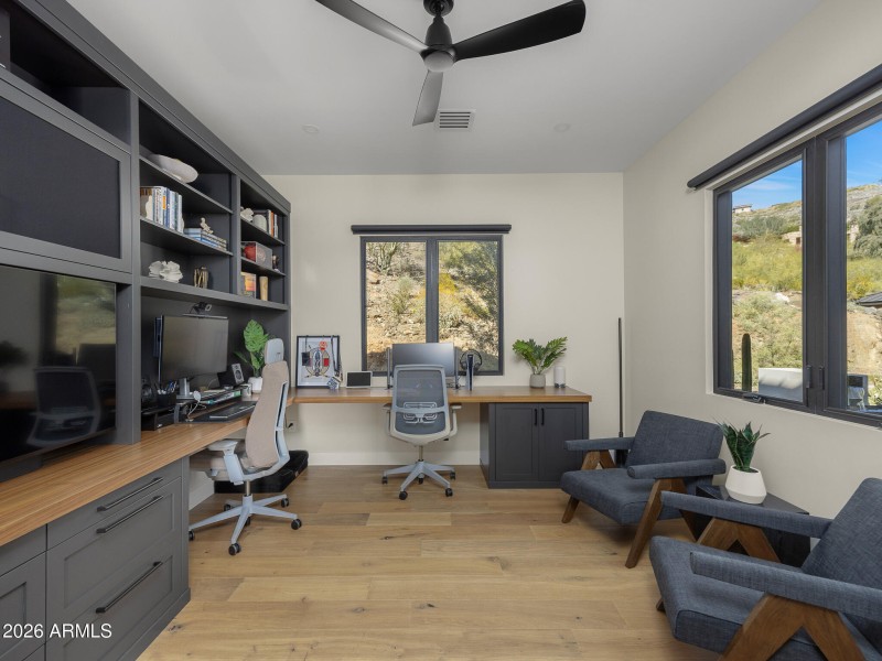 31home office