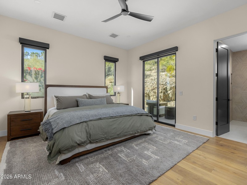 49guest bedroom2