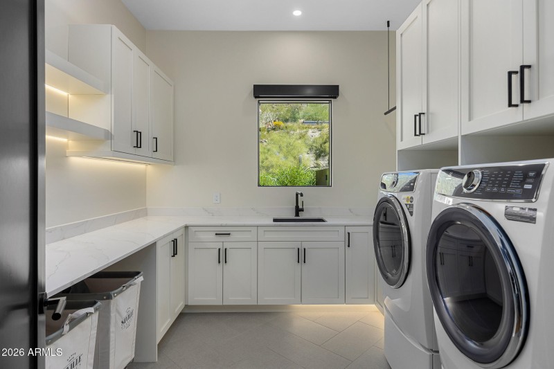 53laundry