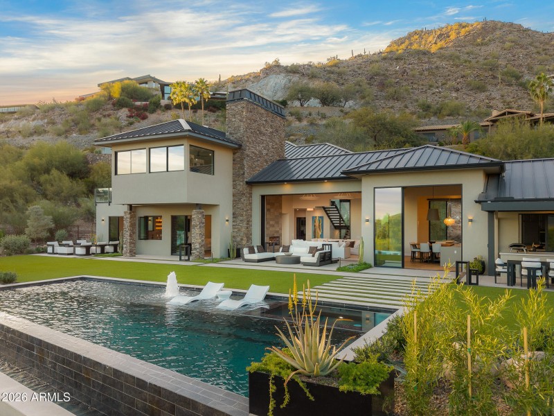 65backyard indoor outdoor living_sunset