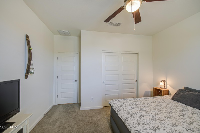 Bedroom 3-pic 2