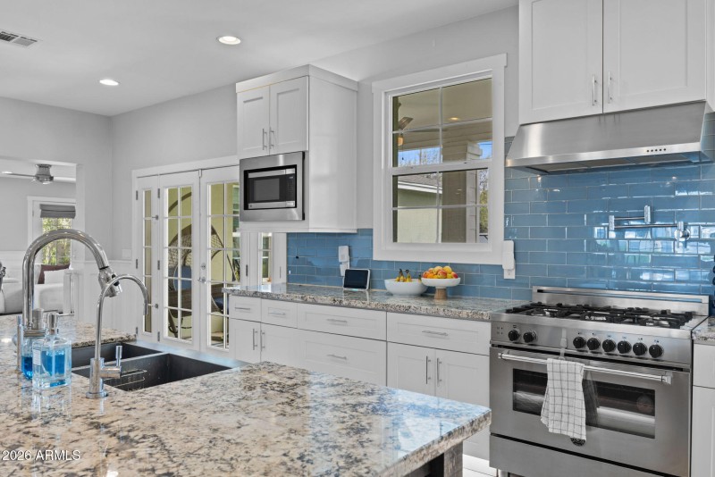 19-web-or-mls-3621-n-kachina-ln
