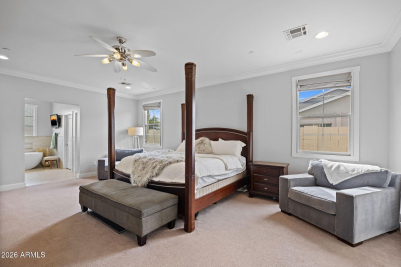 30-web-or-mls-3621-n-kachina-ln