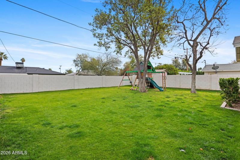 44-web-or-mls-3621-n-kachina-ln