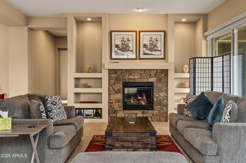 Living Room w fireplace
