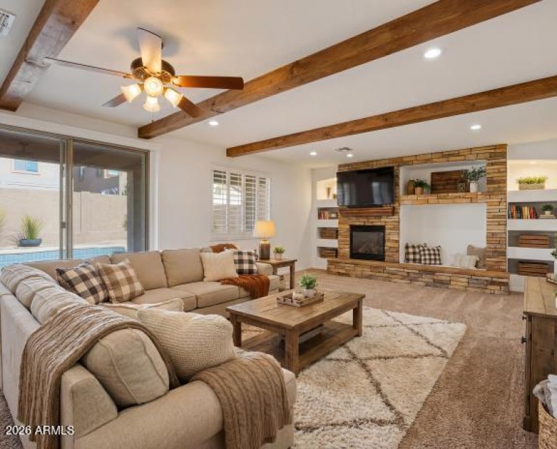 Staged Family Rm