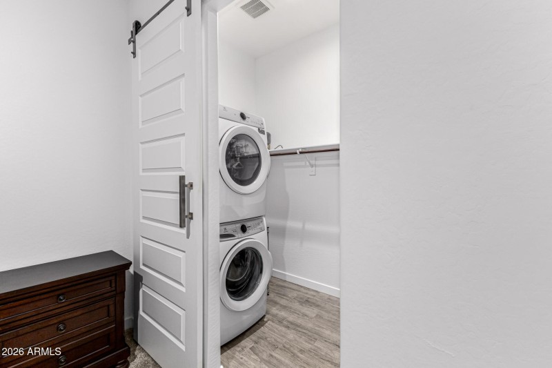 Casita Laundry & Barn Door