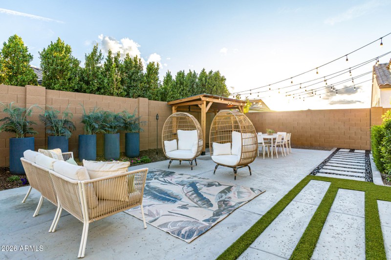Laveen Beauty For Sale