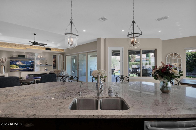 3746 Azalea - 22Kitchen Island Sink