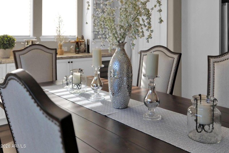 3746 Azalea - 25Dining