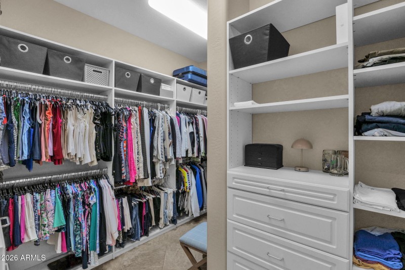 3746 Azalea - 32Primary Closet