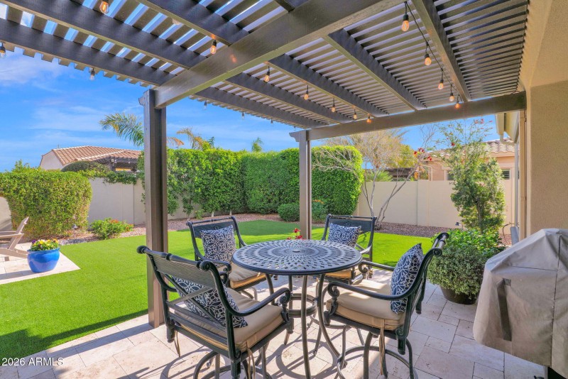 3746 Azalea - 42Covered Patio
