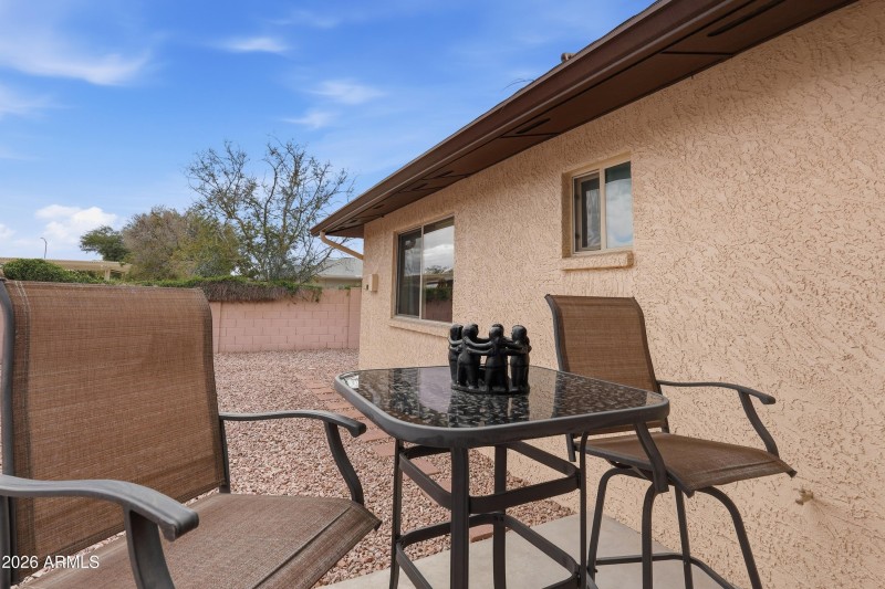 YARD & PATIO