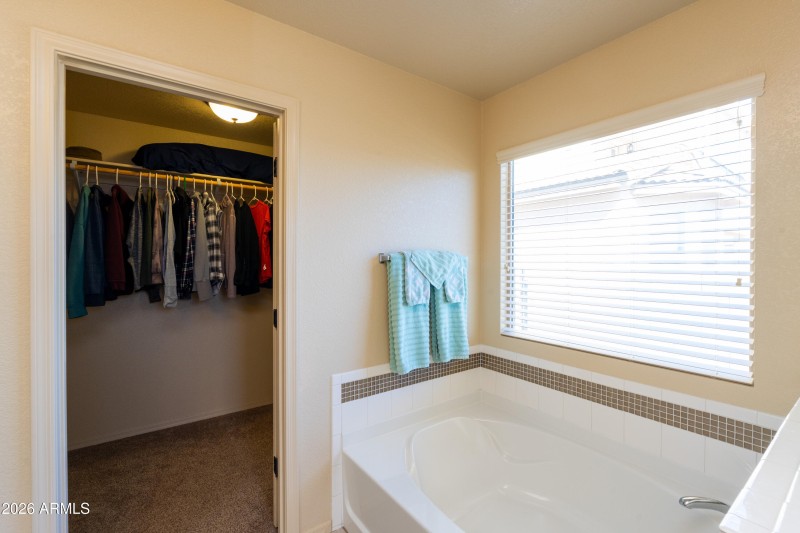Walk-in Closet