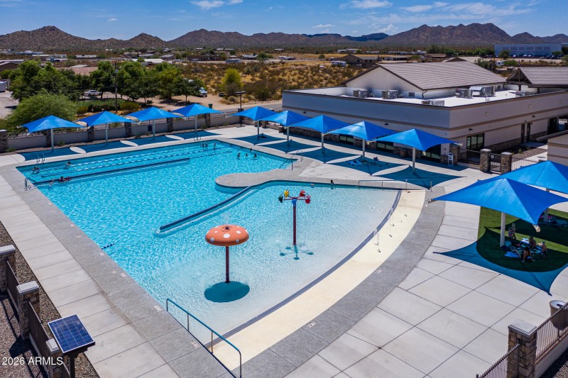 F) COMMUNITY POOL
