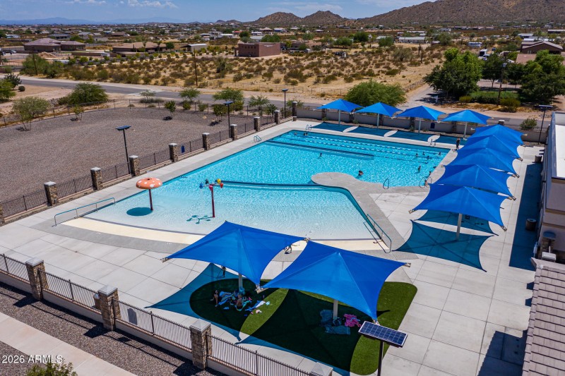 J) COMMUNITY POOL