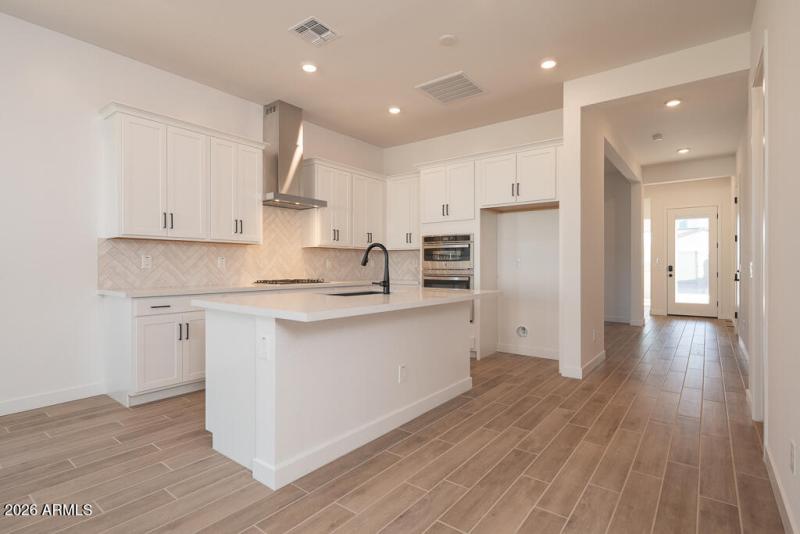 Tri Pointe Soleo 620 - Kitchen-1MLS