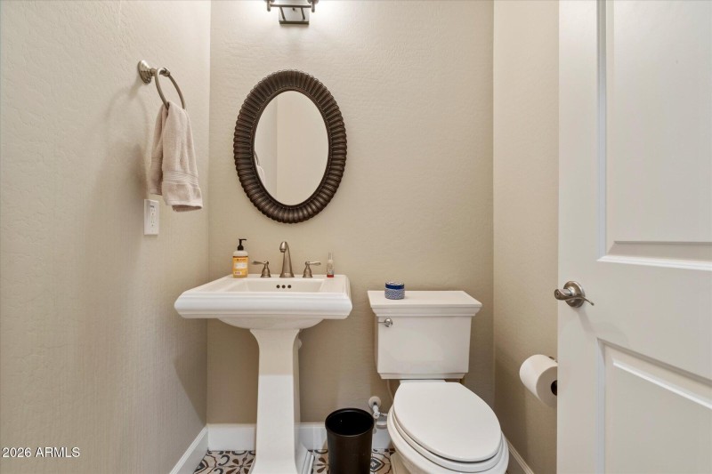 Powder room