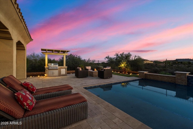 Pool/Patio