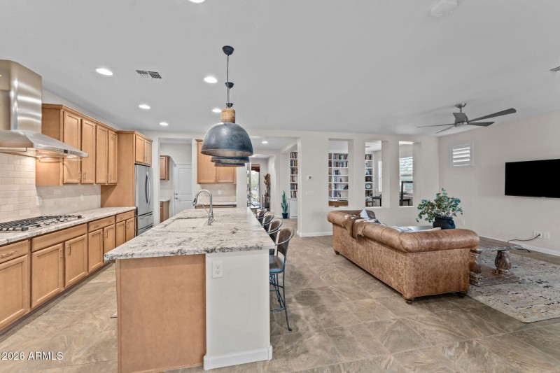 21-web-or-mls-DSC02428