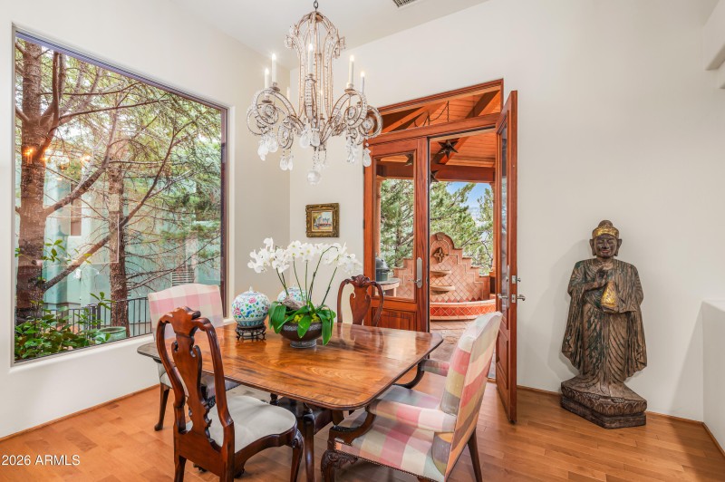 Formal Dining