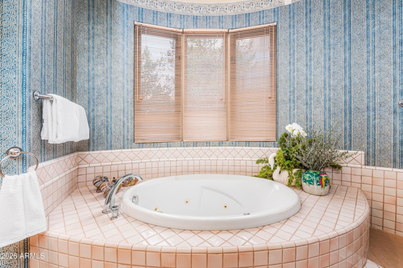 Soaking Tub