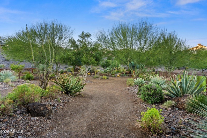 32-web-or-mls-2022-10-25 06.33.53-3
