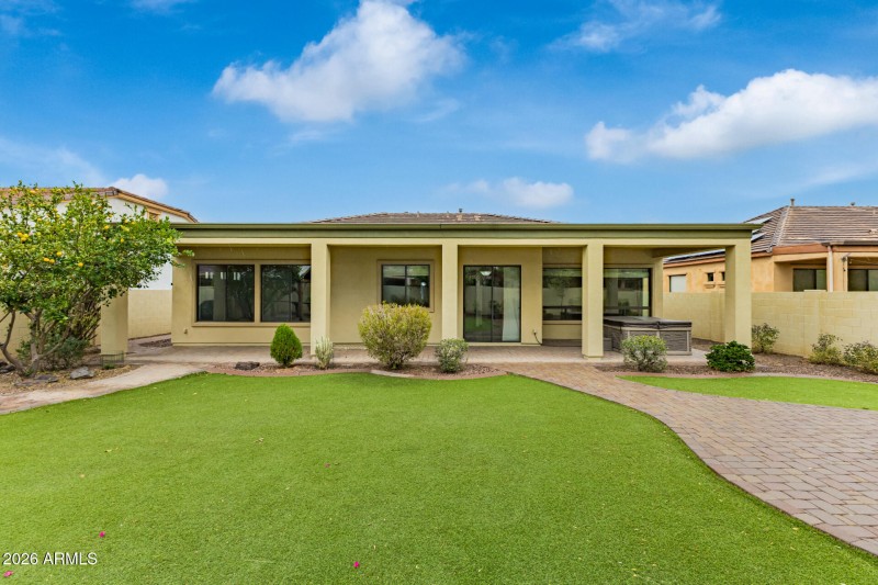 Expansive Backyard Retreat